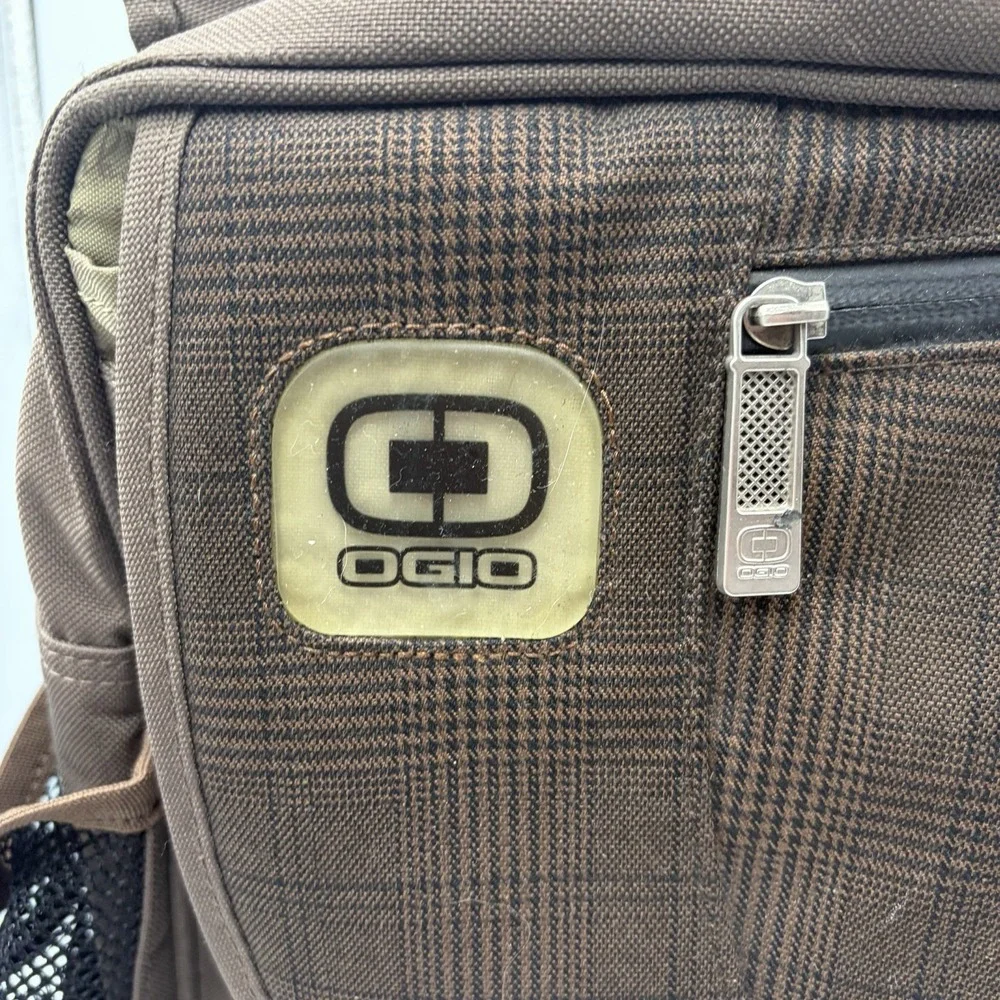 OGIO Street Hip Hop Messenger Laptop Shoulder Bag Brown 15